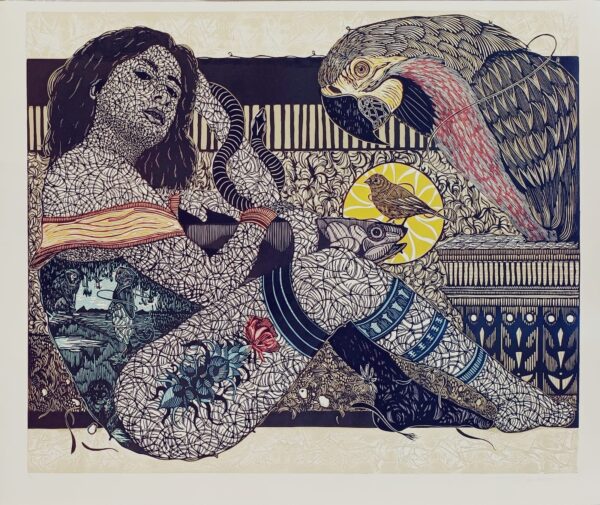 Mujer con guacamaya